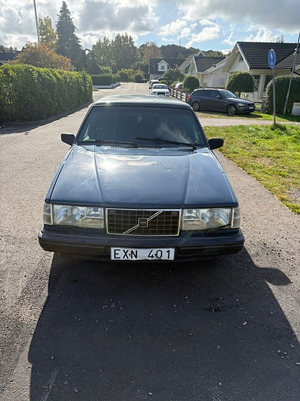 Volvo 940 3 of 8