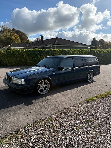 Volvo 940 2 of 8