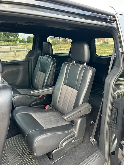Lancia Voyager 10 of 11