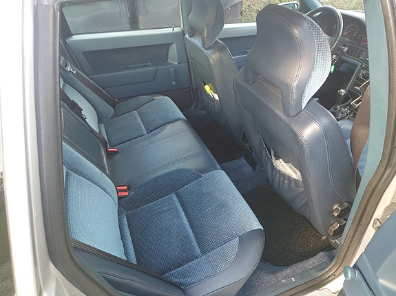 Volvo 850 3 of 5