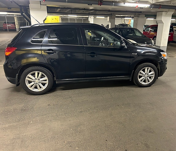 Mitsubishi ASX 3 of 9