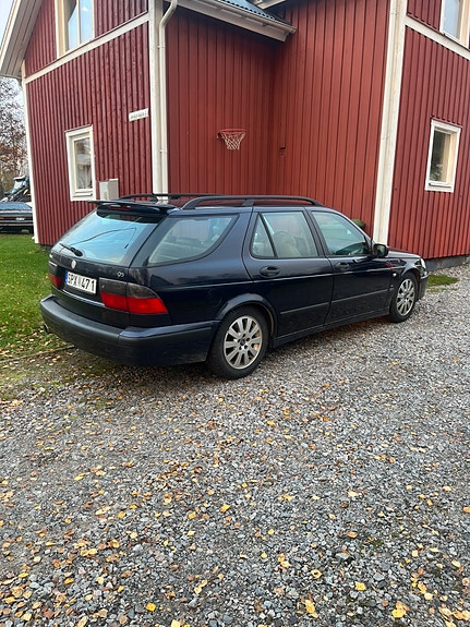 Saab 9-5 2 of 4