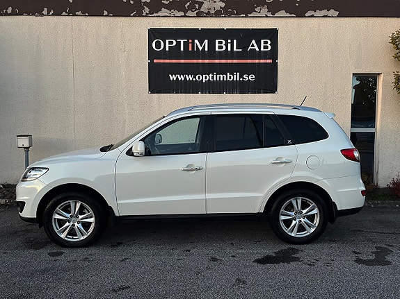 Hyundai Santa Fe 3 of 19