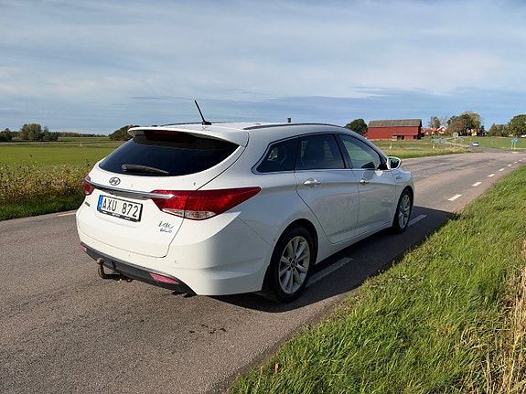Hyundai i40 3 of 7