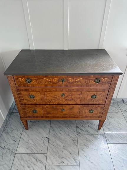 Product image 1 of 10