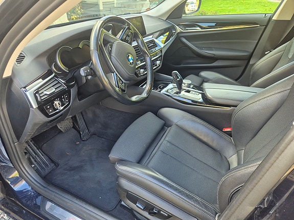 BMW 520d 4 of 6