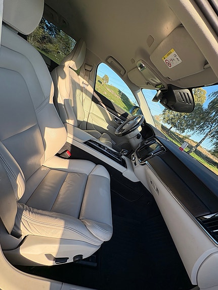Volvo V90 Cross Country 12 of 21