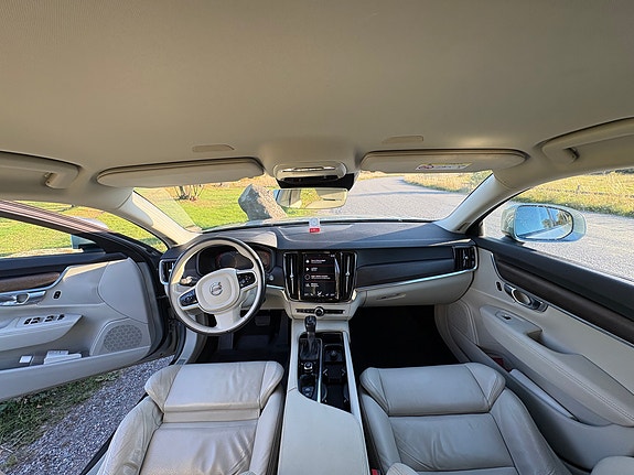 Volvo V90 Cross Country 16 of 21