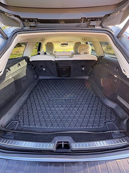 Volvo V90 Cross Country 14 of 21