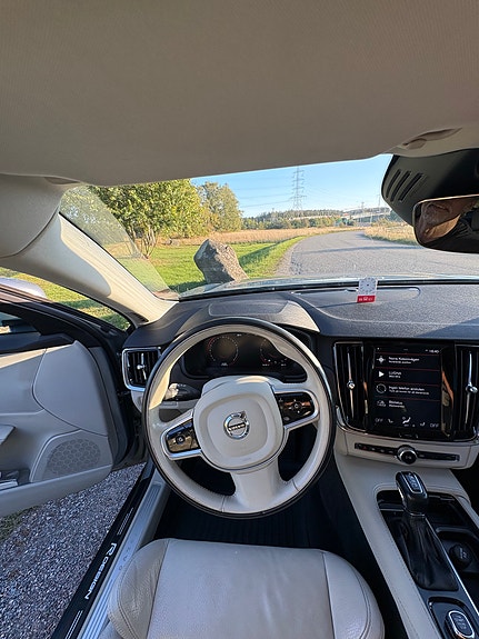 Volvo V90 Cross Country 17 of 21