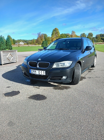 BMW 320d 3 of 7