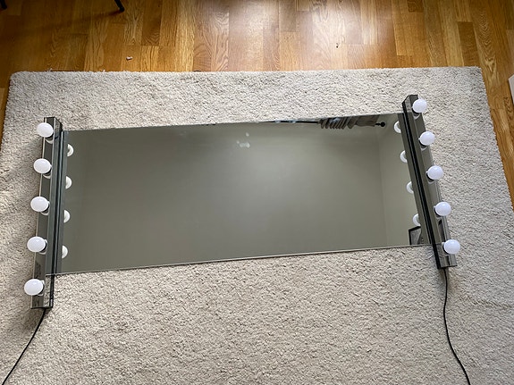 Product image 1 of 3
