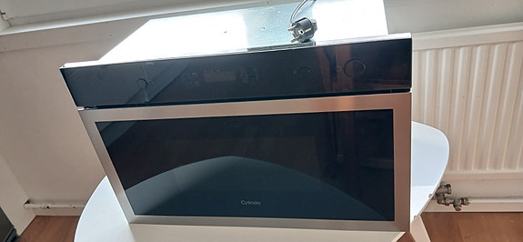 Product image 1 of 3