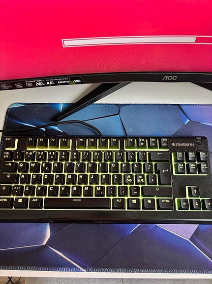 Product image 1 of 4