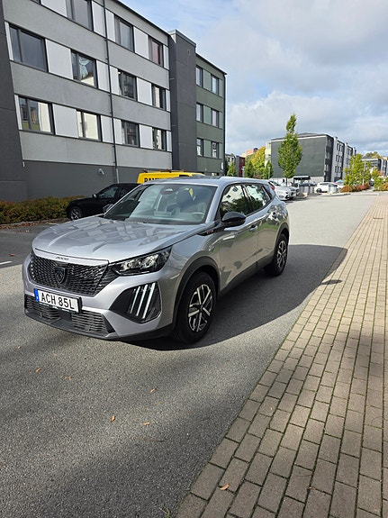 Peugeot 2008 11 of 19