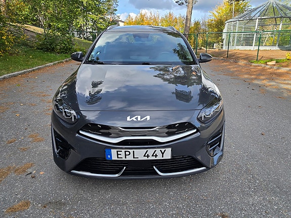 Kia Ceed 3 of 10