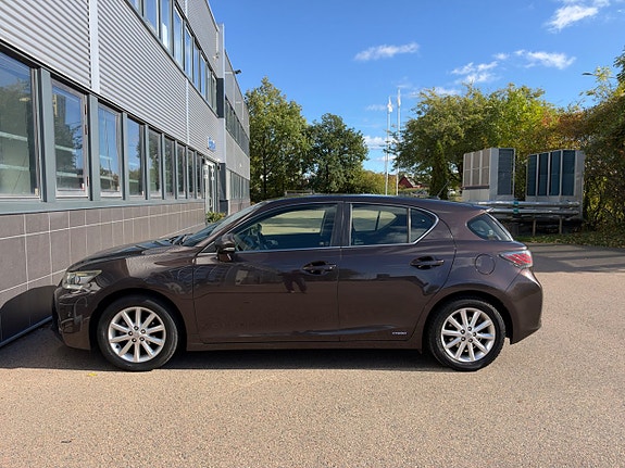 Lexus CT200h 8 of 21