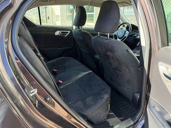 Lexus CT200h 21 of 21