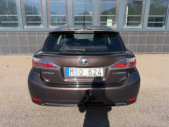 Lexus CT200h 5 of 21