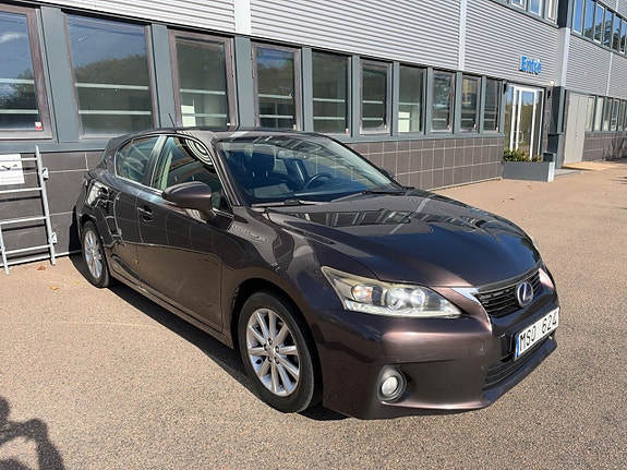 Lexus CT200h 3 of 21