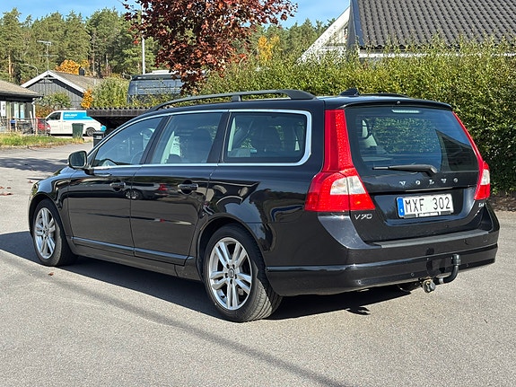 Volvo V70 5 of 13