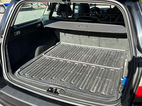 Volvo V70 10 of 13