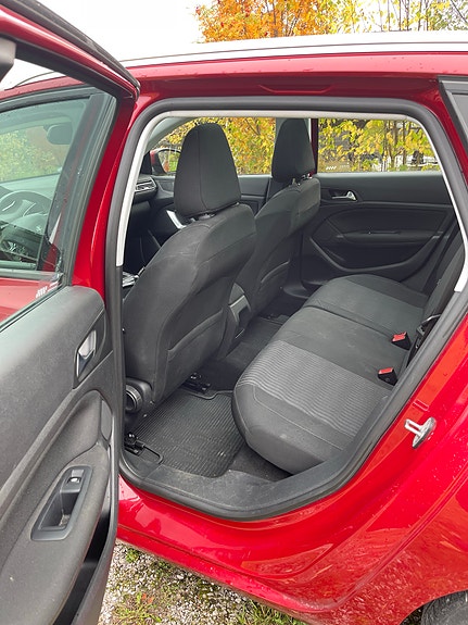 Peugeot 308 SW 5 of 10