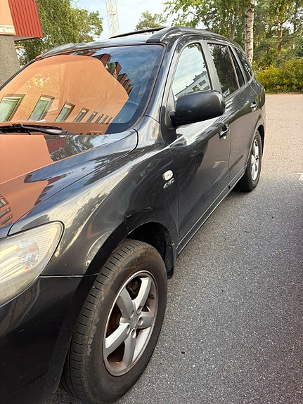 Hyundai Santa Fe 6 of 7