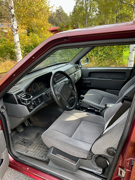 Volvo 940 6 of 10