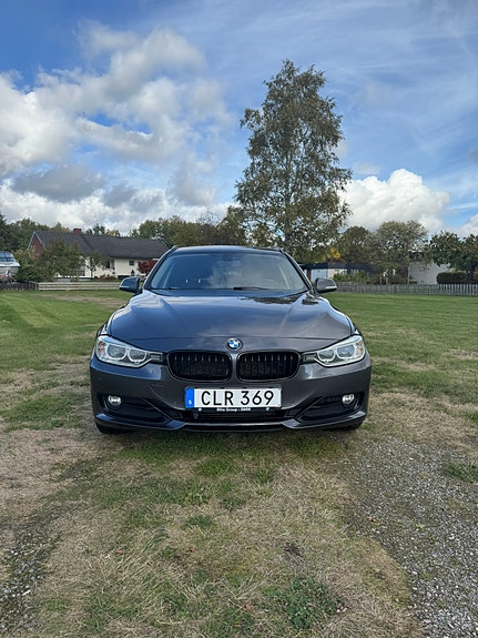 BMW 320d 2 of 16