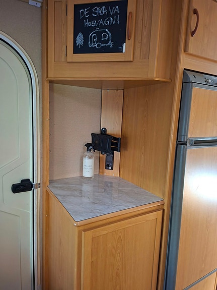 KABE Onyx GLE KS 12 of 12