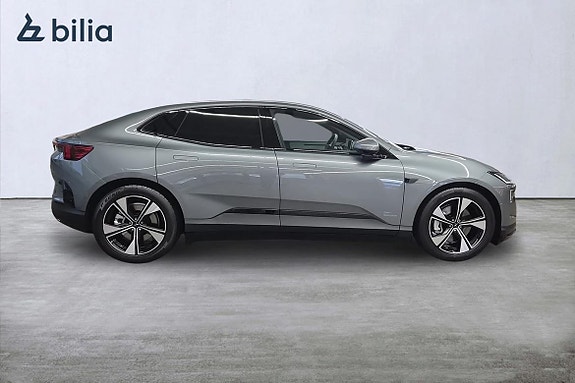 Polestar 4 18 of 23