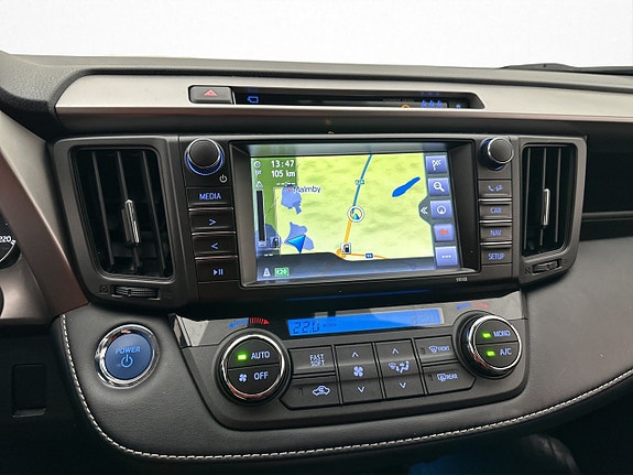 Toyota RAV4 29 of 30