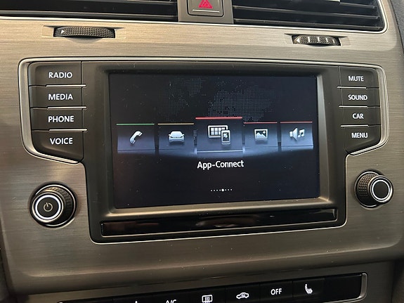 Volkswagen Golf I 19 of 30
