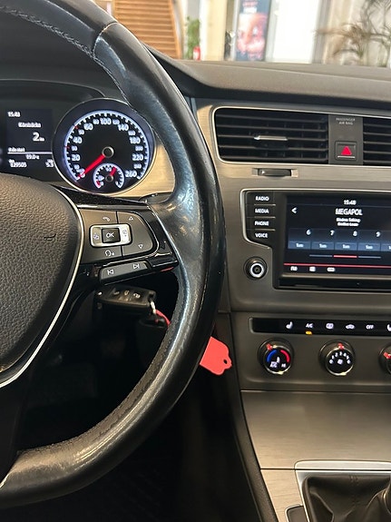 Volkswagen Golf I 17 of 30
