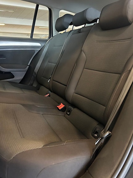 Volkswagen Golf I 13 of 30