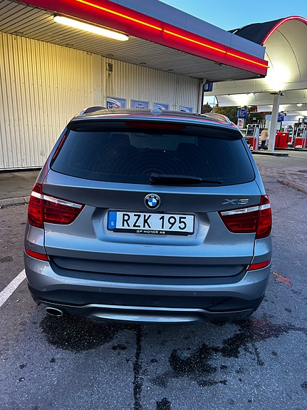 BMW X3 7 of 10
