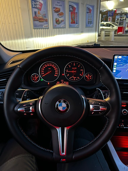 BMW X3 9 of 10
