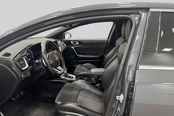 Kia ProCeed 7 of 25