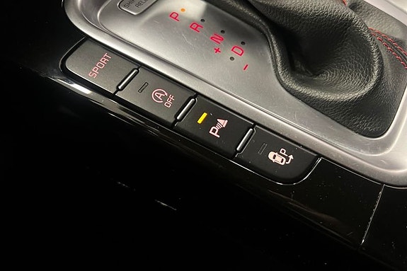Kia ProCeed 18 of 25