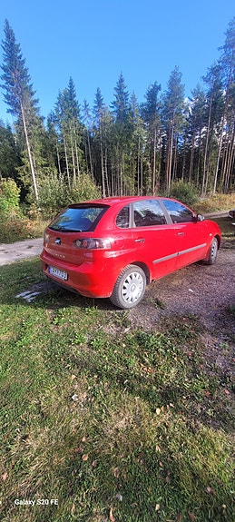 Seat Ibiza 2 of 3