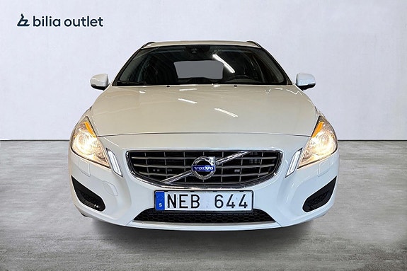 Volvo V60 3 of 27