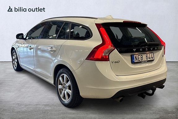 Volvo V60 4 of 27