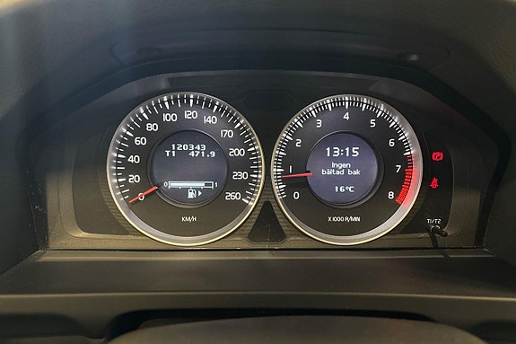 Volvo V60 18 of 27