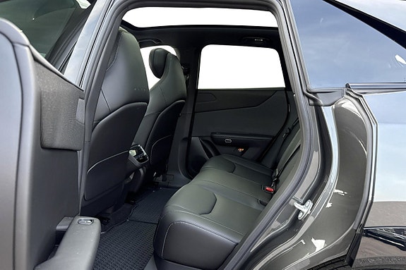 Mazda CX-6e 14 of 30