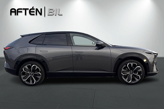 Mazda CX-6e 6 of 30