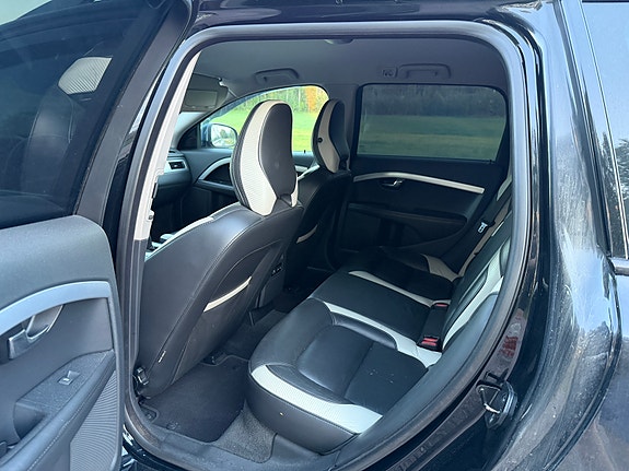 Volvo V70 5 of 5