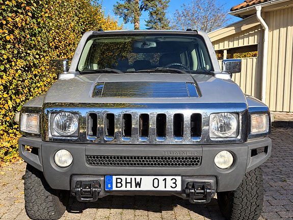 Hummer H3 3 of 6
