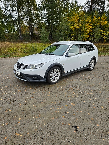 Saab 9-3X 2 of 10