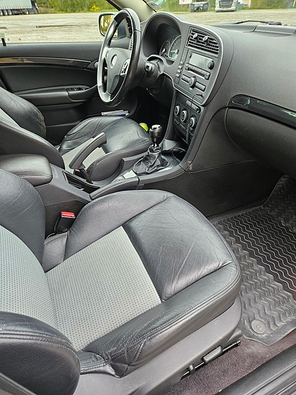 Saab 9-3X 5 of 10